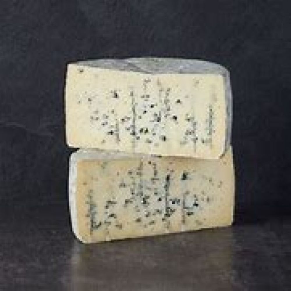 Bleu Benedictin- Canadian Blue Cheese (100g)